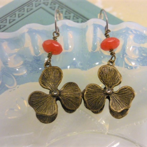 Fossil Jewelry - ⚡️SALE⚡️FOSSIL Floral Wire Wrap Earrings